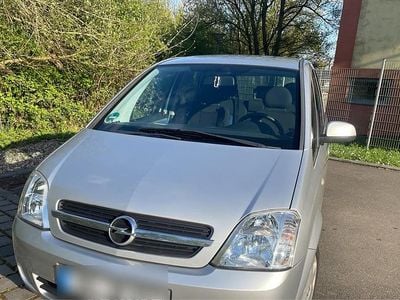 Usata Opel Meriva 100 CV (73 kW) 2005 Grigio Monovolume