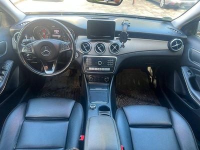 Mercedes GLA180