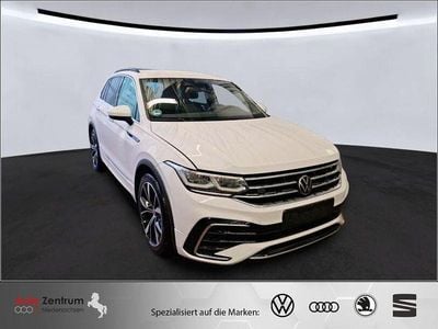 Usata VW Tiguan R-line 150 CV (110 kW) 2024 Bianco SUV