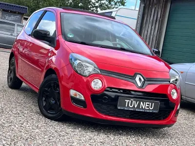 Gebraucht Renault Twingo Liberty 75 PS (55 kW) 2013 Rot Kleinwagen