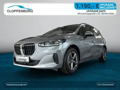 Gebraucht BMW 220 Performance 163 PS (119 kW) 2025 Grau Van / Kleinbus
