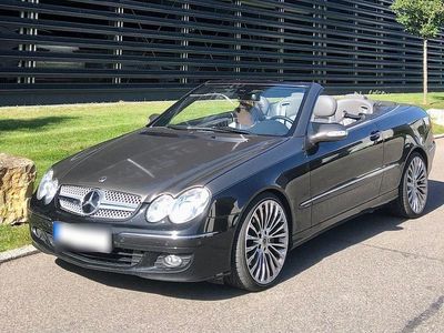 Gebraucht Mercedes CLK350 Avantgarde 272 PS (200 kW) 2007 Schwarz Cabrio