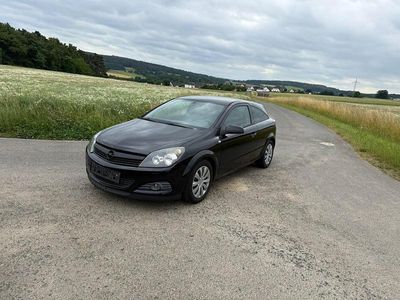 Opel Astra GTC