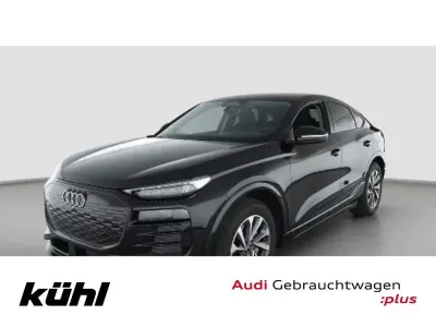 Gebraucht Audi Q6 Sportback e-tron Comfort 284 kW (387 PS) 2025 Mythosschwarz metallic SUV
