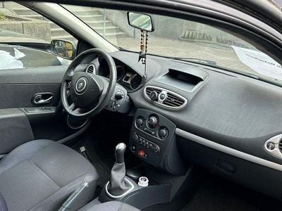 Renault Clio II