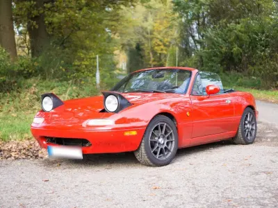 Usata Mazda MX5 116 CV (85 kW) 1991 Rosso Cabrio