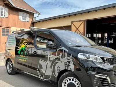 Gebraucht Peugeot Expert 145 PS (106 kW) 2022 Schwarz Van