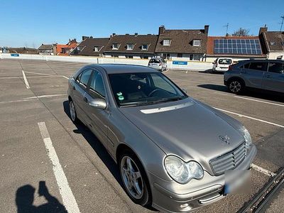 Gebraucht Mercedes C200 122 PS (89 kW) 2005 Silber Limousine