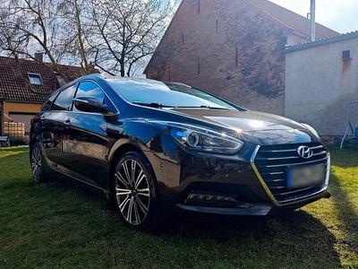 Second-hand Hyundai i40 Premium 141 CP (103 kW) 2017 Maro Break
