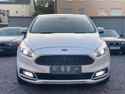 Gebraucht Ford S-MAX Vignale 241 PS (177 kW) 2018 Weiß Van / Kleinbus