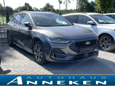 Gebraucht Ford Focus ST-Line 155 PS (114 kW) 2024 Grau Limousine
