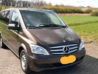 Gebraucht Mercedes Viano 163 PS (119 kW) 2013 Braun Van / Kleinbus
