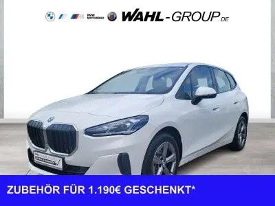 Gebraucht BMW 220 Active Tourer Performance 170 PS (125 kW) 2025 Alpinweiß uni Van / Kleinbus