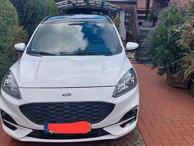 Weiß Gebraucht 2020 Ford Kuga ST-Line SUV | 17.200 € (Fairer Preis)