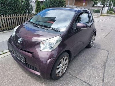Toyota iQ