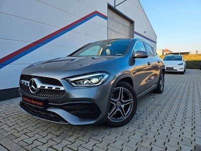 Grau Gebraucht 2021 Mercedes GLA250 AMG SUV | 35.999 € (Fairer Preis)