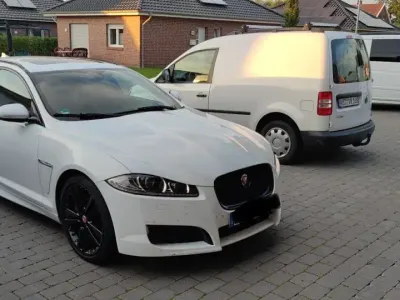 Begagnad Jaguar XF Sportbrake S 275 HK (202 kW) 2013 Vit Kombi