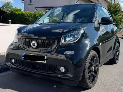Gebraucht Smart ForTwo Coupé 71 PS (52 kW) 2019 Schwarz Coupé