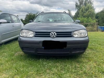 VW Golf IV