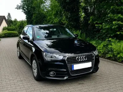 Używany Audi A1 Sportback 86 KM (63 kW) 2014 Czarny Hatchback