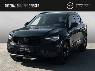Gebraucht Volvo XC40 Plus 163 PS (119 kW) 2025 Onyx schwarz SUV