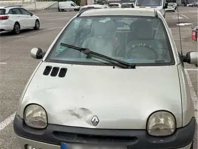 Używany Renault Twingo 2002 Andere farben Hatchback