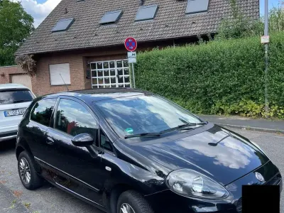 Usata Fiat Punto 78 CV (57 kW) 2012 Nero Utilitaria