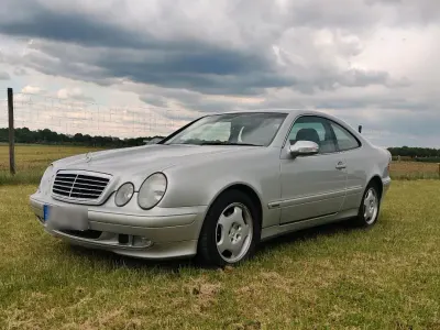 Gebraucht Mercedes CLK200 136 PS (100 kW) 2000 Silber Coupé