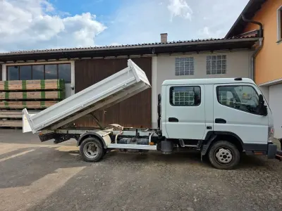 Gebraucht Mitsubishi Canter 131 PS (96 kW) 2011 Weiß Limousine