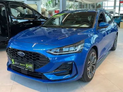 Gebraucht Ford Focus ST-Line X 155 PS (114 kW) 2023 Blau Kombi