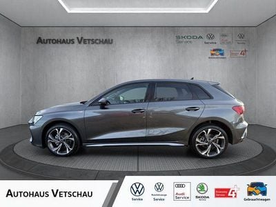 Gebraucht Audi A3 S-Line 150 PS (110 kW) 2025 Grau Limousine