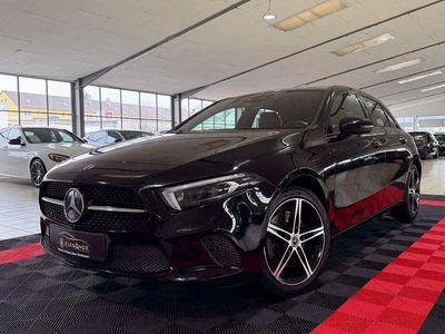 Nachtschwarz Gebraucht 2018 Mercedes A250 Night Limousine | 22.900 € (Fairer Preis)