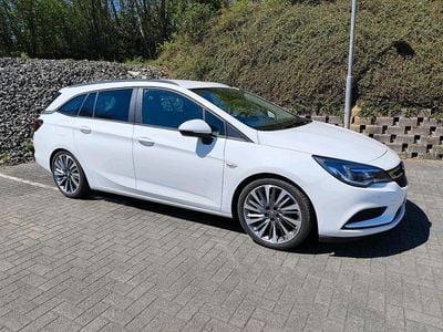 Gebraucht Opel Astra 136 PS (100 kW) 2016 Weiß Kombi