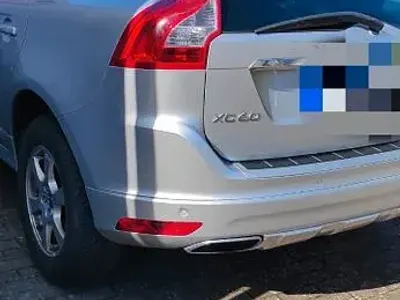 Używany Volvo XC60 Momentum 181 KM (133 kW) 2013 Srebrny SUV