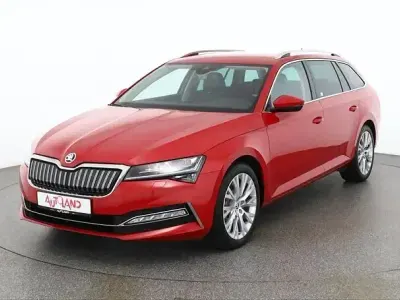Używany Skoda Superb 218 KM (160 kW) 2021 Czerwony