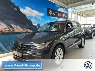 Brugt VW Tiguan Life 200 HK (147 kW) 2022 Sølv SUV