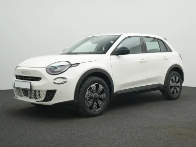Gebraucht Fiat 600 Business 101 PS (74 kW) 2025 Weiß SUV