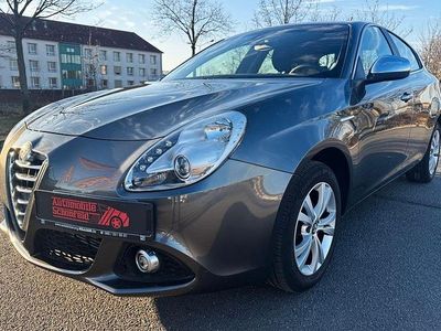 Gebraucht Alfa Romeo Giulietta Turismo 105 PS (77 kW) 2014 Grau Kleinwagen