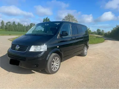 Gebraucht VW Multivan 174 PS (127 kW) 2008 Schwarz Van / Kleinbus