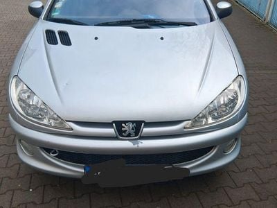 Gebraucht Peugeot 206 CC Platinum 109 PS (80 kW) 2003 Silber Cabrio