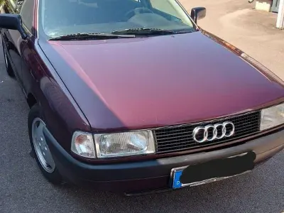 Gebraucht Audi 80 69 PS (50 kW) 1991 Rot Limousine