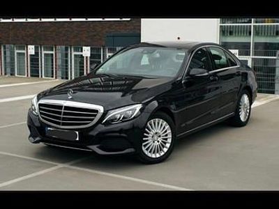 Gebraucht Mercedes 220 Exclusive 170 PS (125 kW) 2016 Schwarz Limousine