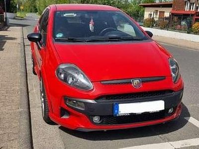 Usata Abarth Punto Evo Esseesse 179 CV (131 kW) 2012 Rosso Utilitaria