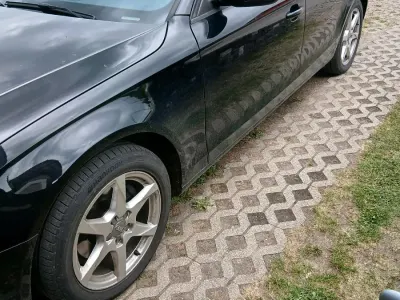 Gebraucht Audi A4 160 PS (117 kW) 2010 Schwarz Limousine