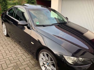 BMW 325