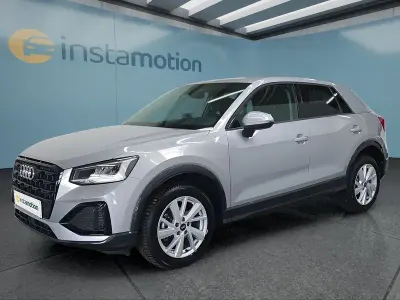 Używany Audi Q2 Advanced 150 KM (110 kW) 2025 Srebrny SUV