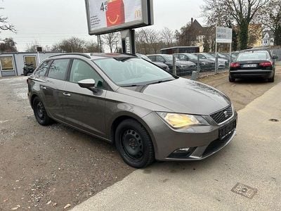 Grau Gebraucht 2014 Seat Leon ST Reference Kombi | 7.890 € (Fairer Preis)