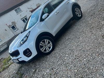 Gebraucht Kia Sportage DREAM-TEAM Edition 141 PS (103 kW) 2017 Weiß SUV