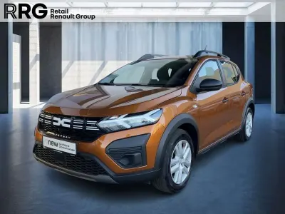 Usata Dacia Sandero Stepway 101 CV (74 kW) 2024 Arancione Berlina