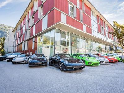 Nuova Porsche 911 541 CV (397 kW) 2026 Nero Cabrio